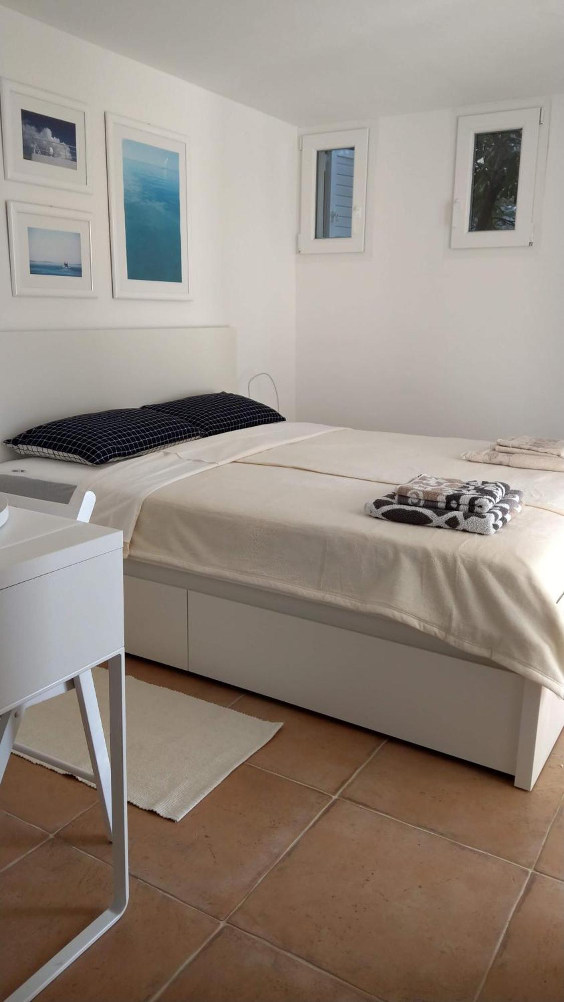 Cozy Jelsa Apartment In The Shade Of The Pines. Jelsa (Hvar) Exterior foto
